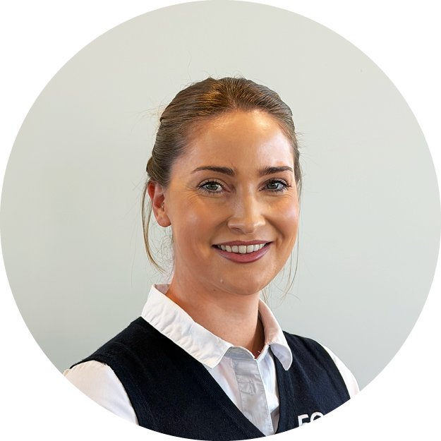 Staff photos10.png